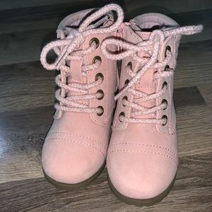 Toddler pink boots